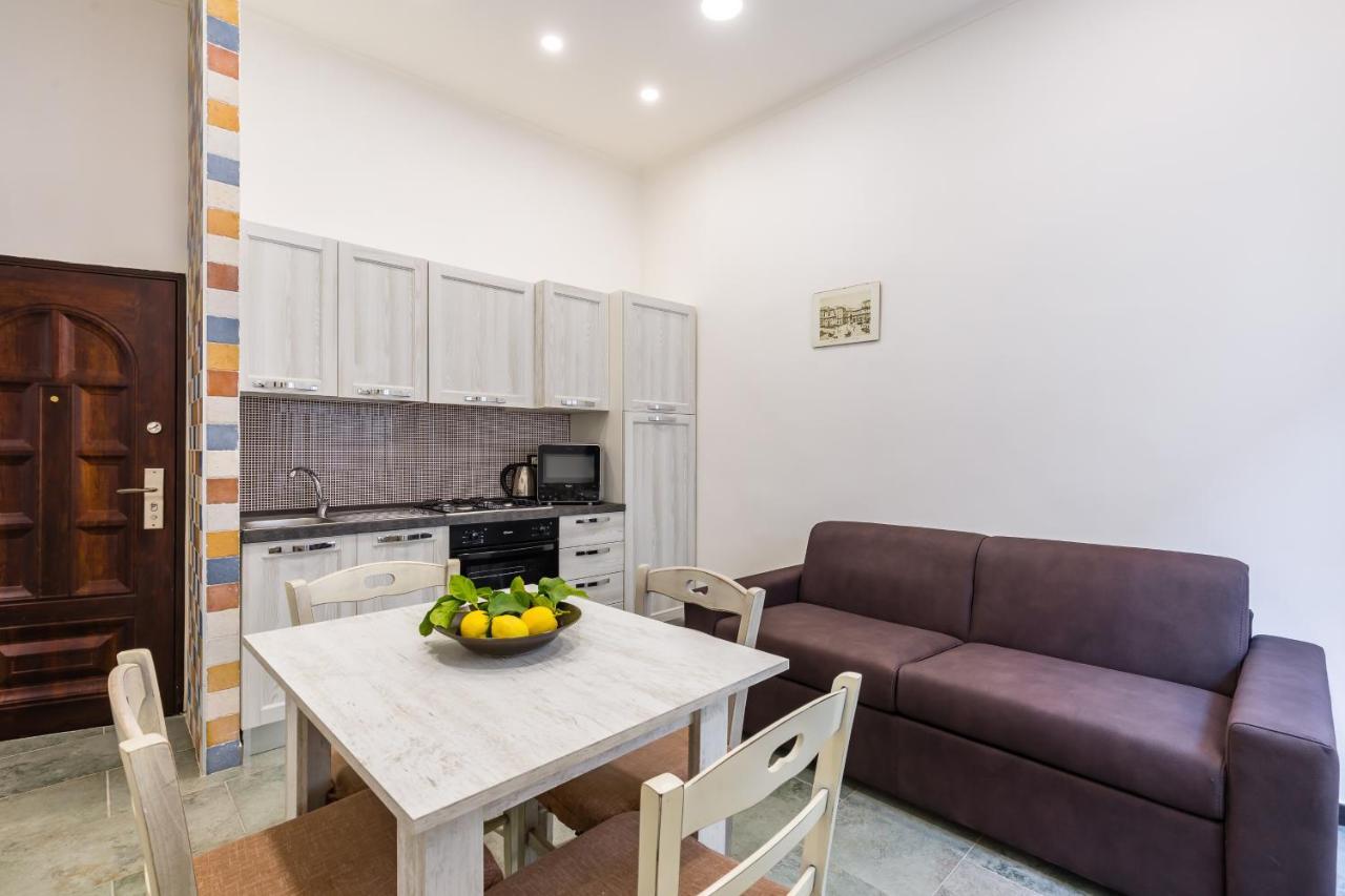 Gelso Complex Studios And Flat By Napoliapartments Εξωτερικό φωτογραφία