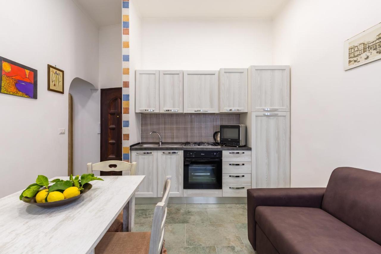Gelso Complex Studios And Flat By Napoliapartments Εξωτερικό φωτογραφία