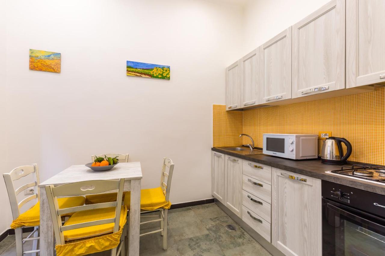 Gelso Complex Studios And Flat By Napoliapartments Εξωτερικό φωτογραφία